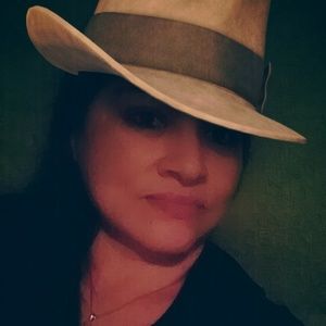 Meet your Posher, Janie